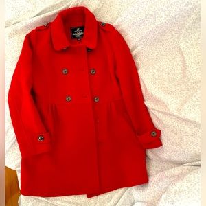 Beautiful red coat💕